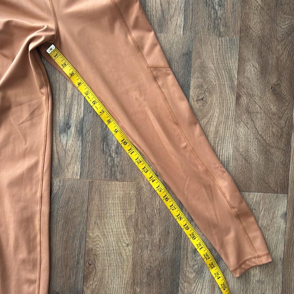 American Eagle Everything Pocket Copper Brown Rust Athletic Leggings medium - Picture 4 of 7